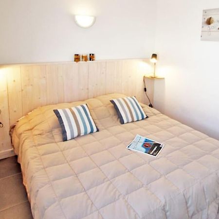 Le Clos Des Flots - La Vague ลาฟร็อตต์ ภายนอก รูปภาพ