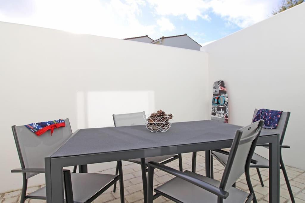 Le Clos Des Flots - La Vague ลาฟร็อตต์ ภายนอก รูปภาพ
